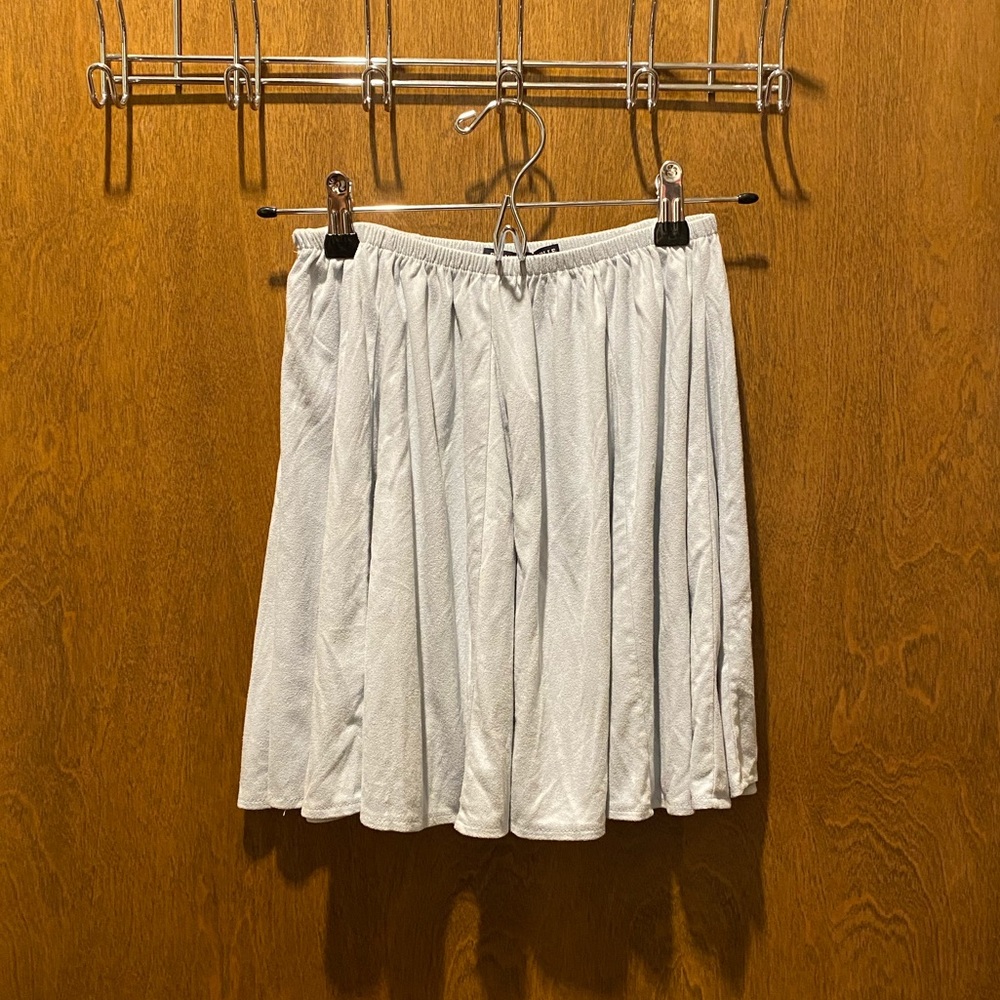 Brandy Melville Size Small Blue Skirt 15 in length